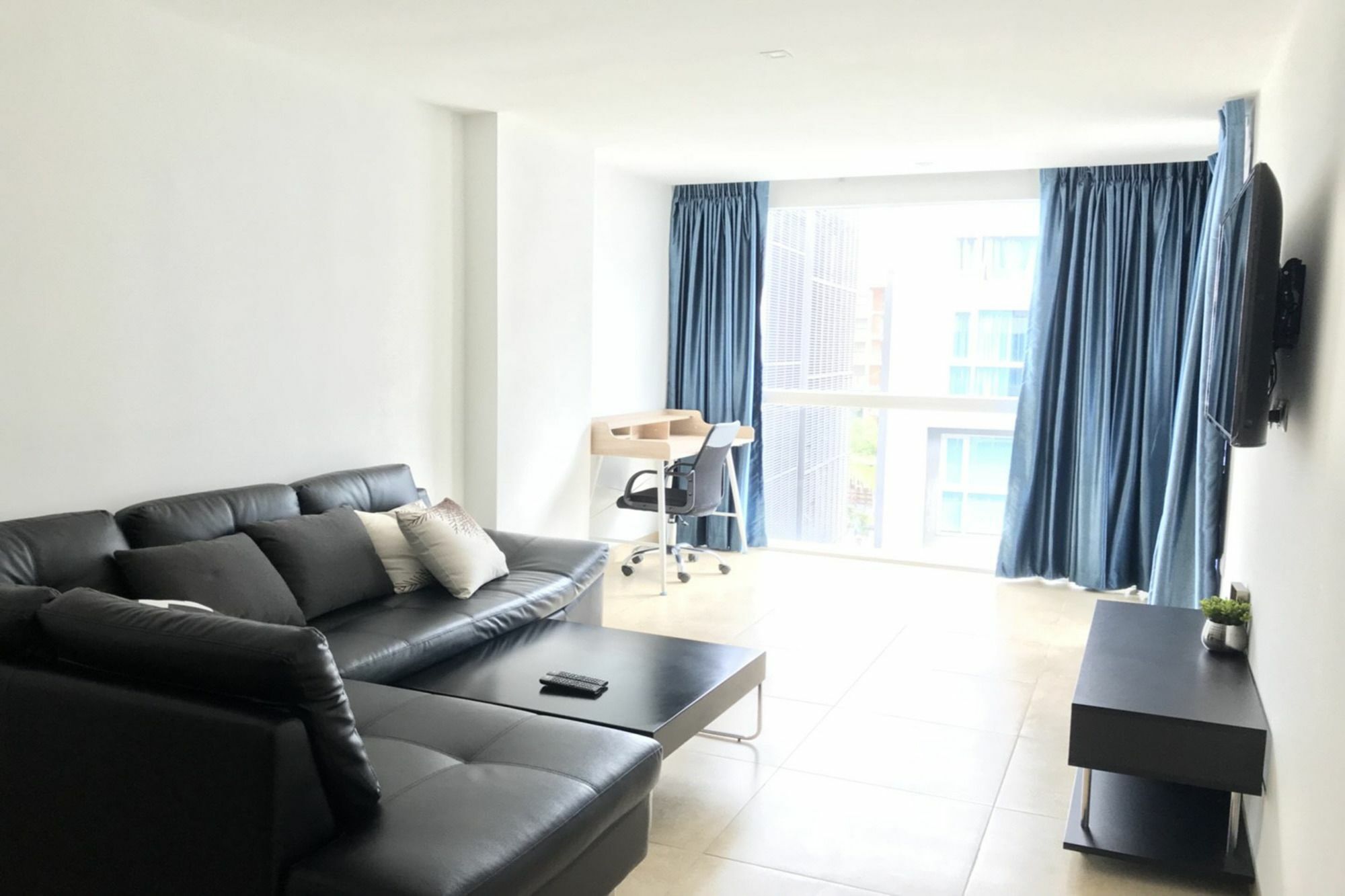 Uplus Avenue Residence Патая Екстериор снимка