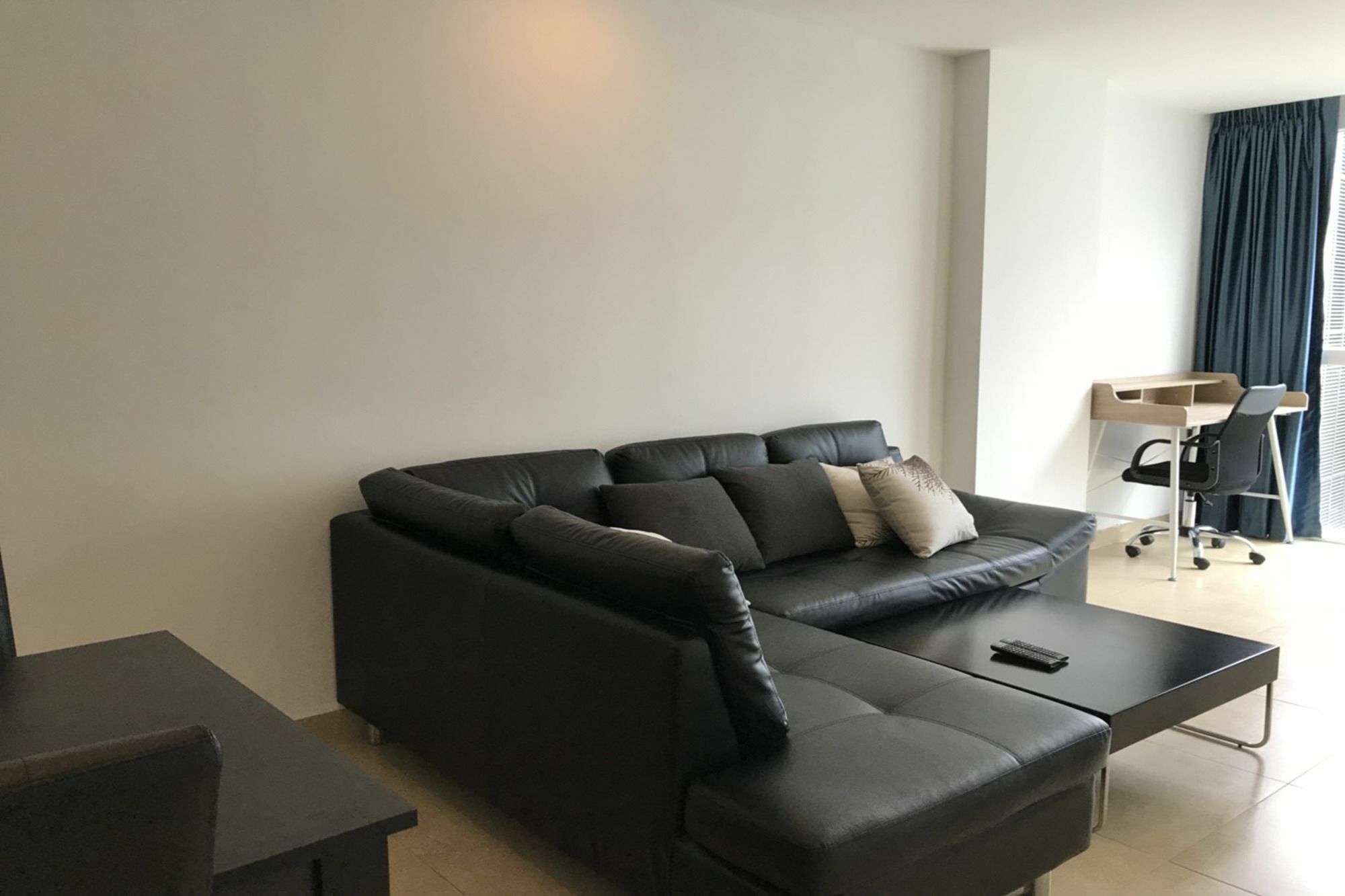 Uplus Avenue Residence Патая Екстериор снимка